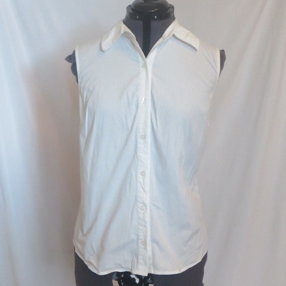 🔴CLEARANCE🔴 Size M WD NY White Sleeveless Button Up - Picture 1 of 3